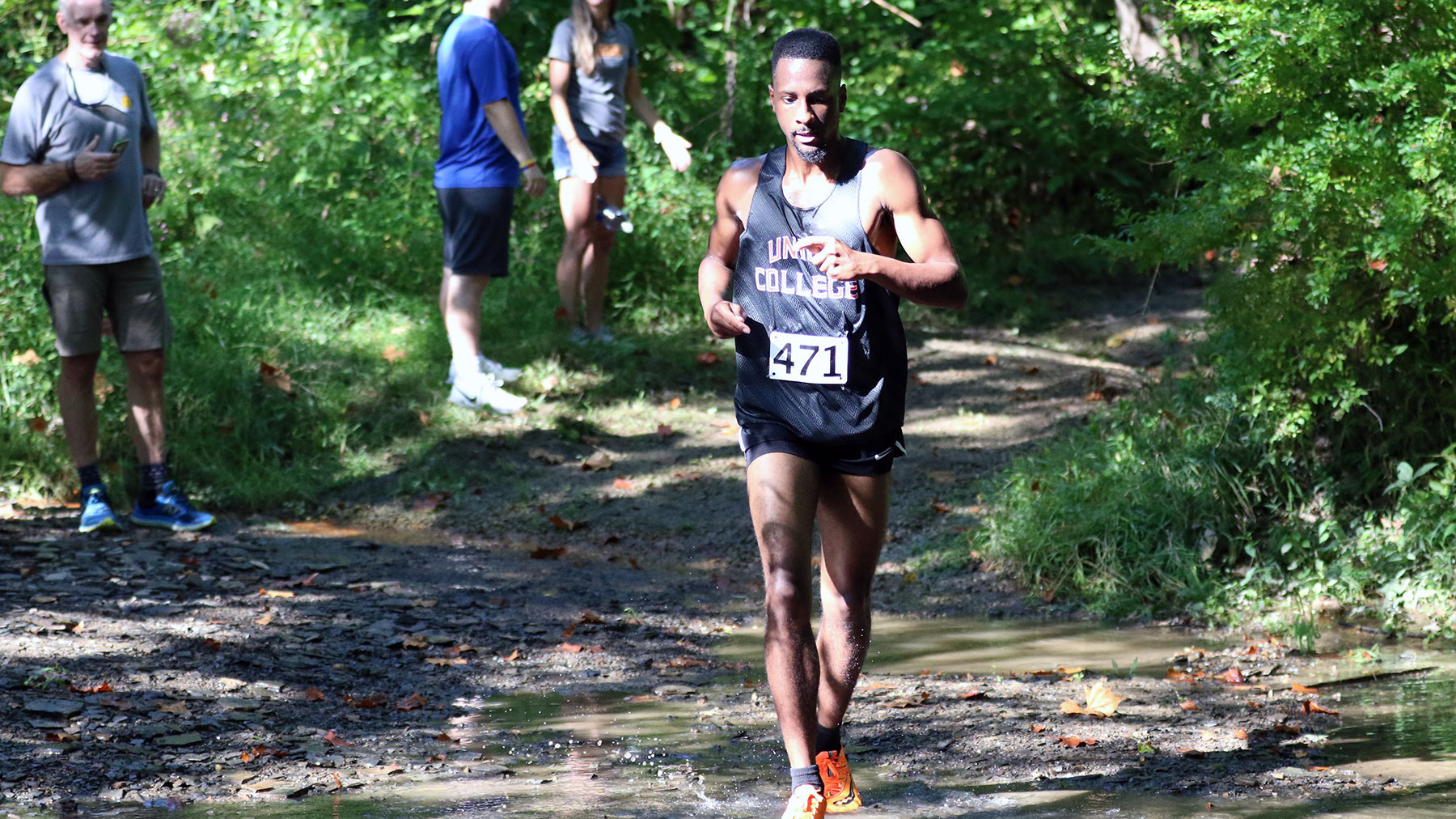 Cross Country Competes at Brescia Invite