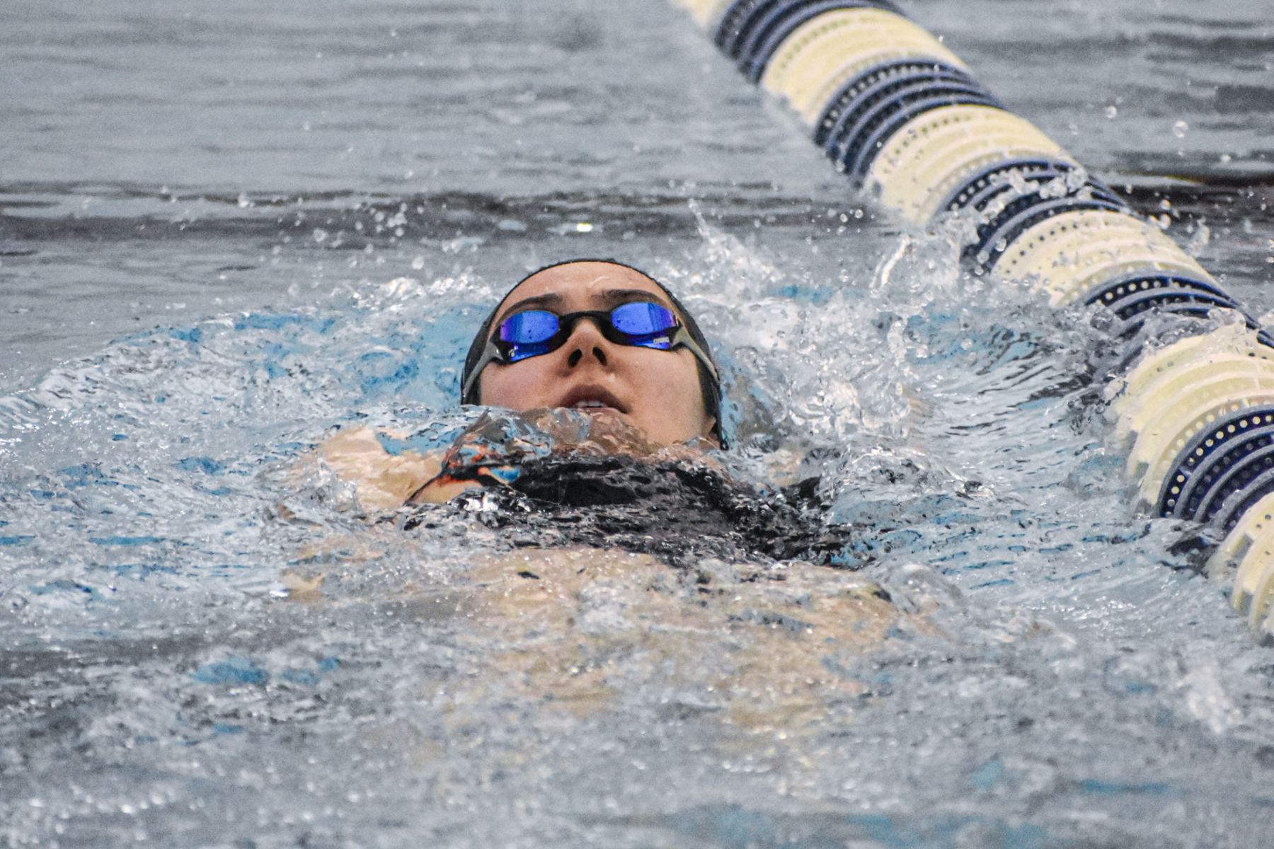Union women’s swimming places fourth in Bulldog Invite